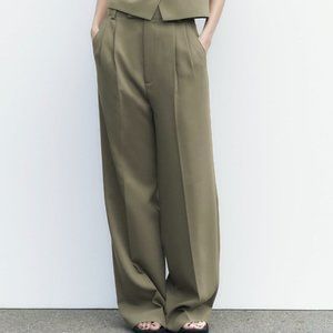 ZARA Pleated Tailored Straight Leg Pants in Khaki Green